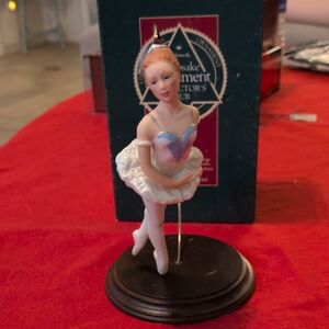 Hallmark Keepsake Ornament Collector's Club Box